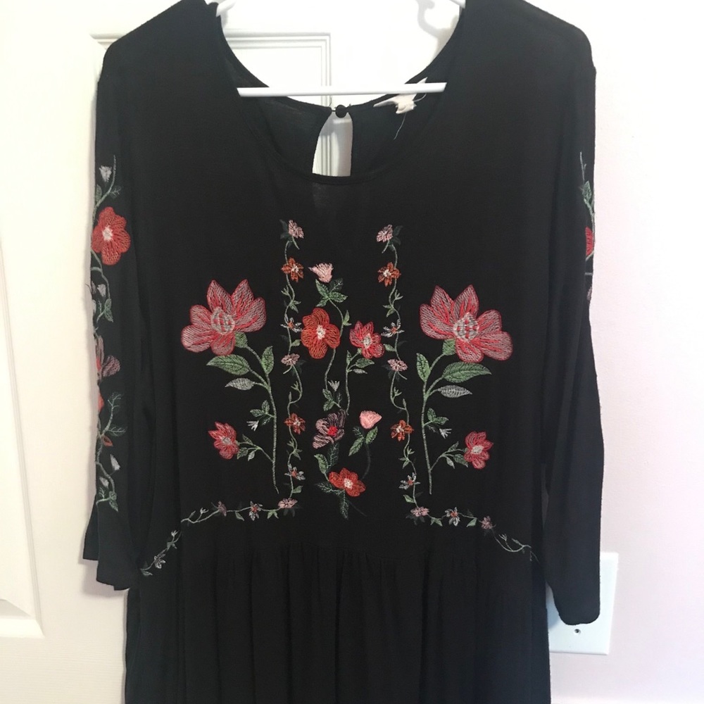 Black Tunic with flower detail
